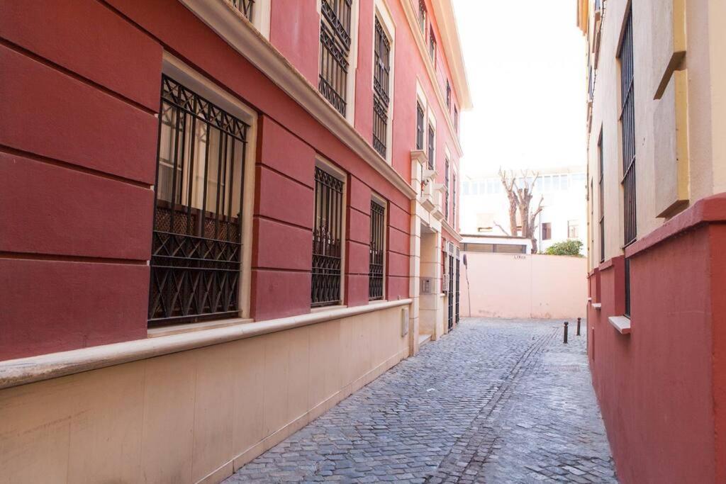Zona 1 Santa Cruz Parking Privado Lägenhet Sevilla Exteriör bild