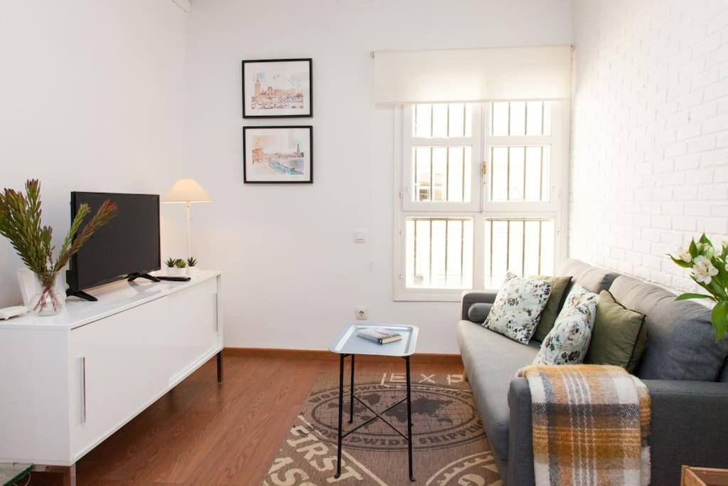 Zona 1 Santa Cruz Parking Privado Lägenhet Sevilla Exteriör bild