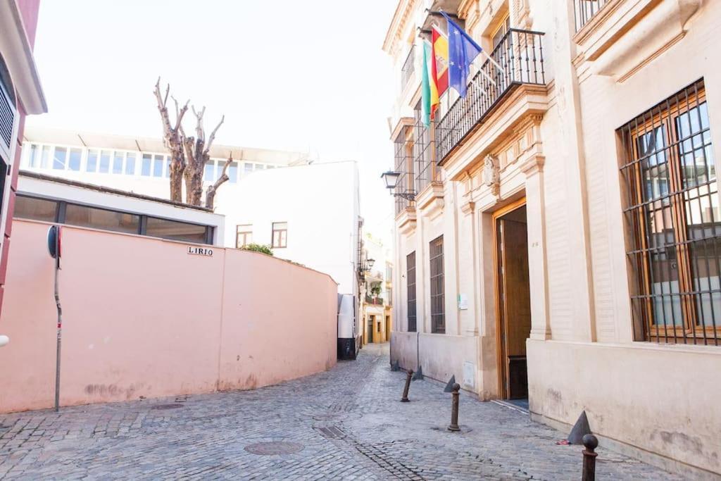 Zona 1 Santa Cruz Parking Privado Lägenhet Sevilla Exteriör bild